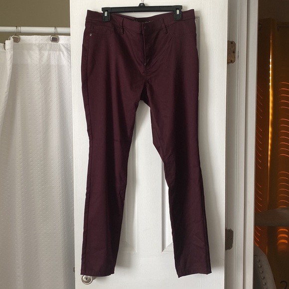 New York & Company womens pants. - Picture 2 of 6